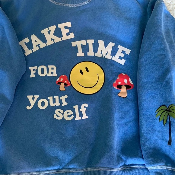 EDIKTED Toadstool Sweatshirt - Picture 2 of 4